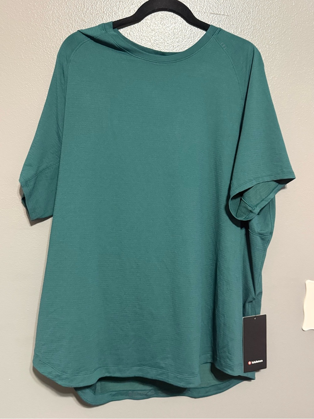 Lululemon Men's Teal License to Train Short-Sleeve Shirt